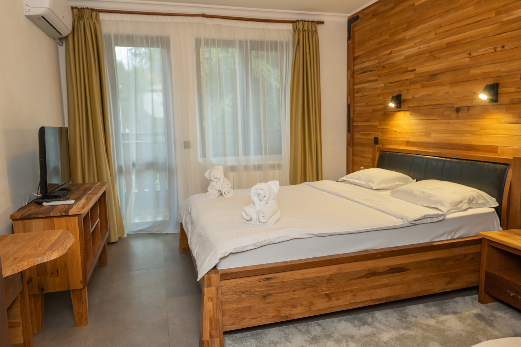 Двойна Стая